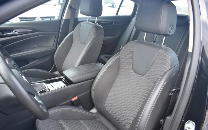 Opel Insignia cena 63500 przebieg: 108513, rok produkcji 2019 z Narol małe 562